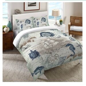 Laurel home Seaside Postcard Duvet Cover king